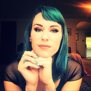 Meet Your Posher, Marissa!